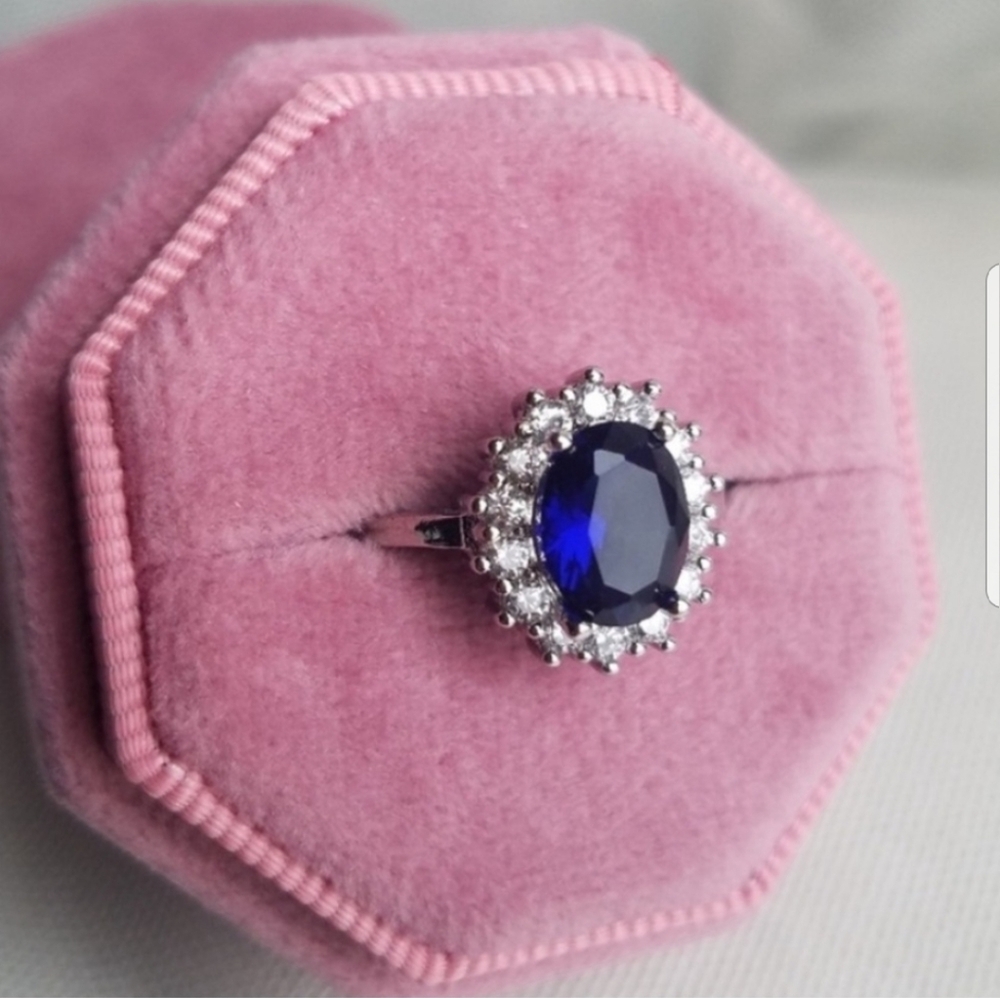 Swarovski Elements 925 Sterling Silver Blue Sapphire Diana Ring NEW